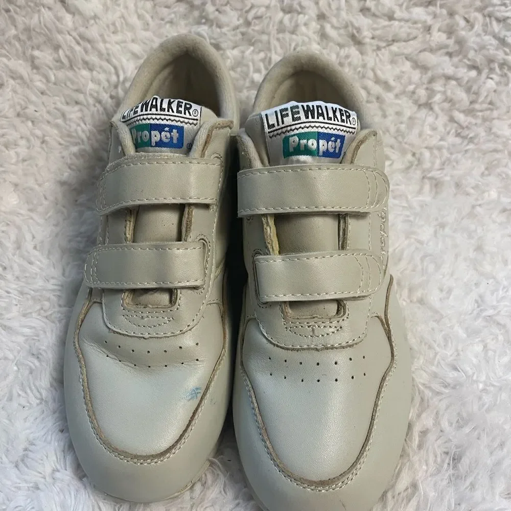 Propet Men's Life Walker Strap Comfort Walking Shoes Leather Beige Size 7